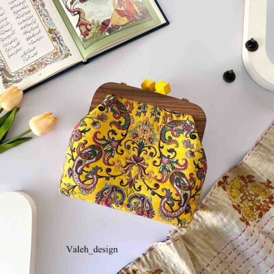 کیف واله : مینی‌بگ دهنه چوبی ترمه زرد 1