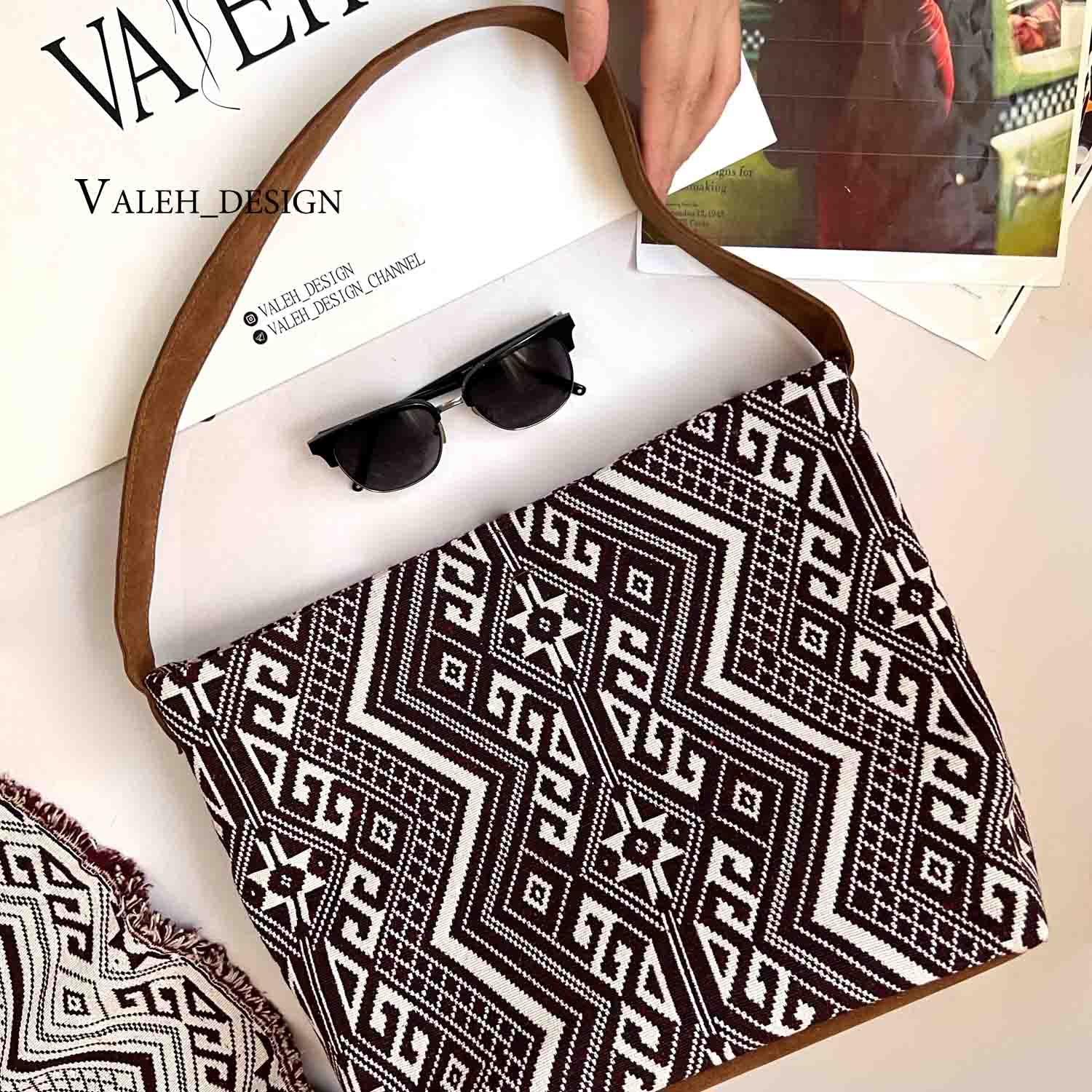 کیف، کیف زنانه، کیف دخترانه شیک، کیف واله، کیف دوشی ad920-1 کیف واله : کیف دوشی بافت نپالی زرشکی 1